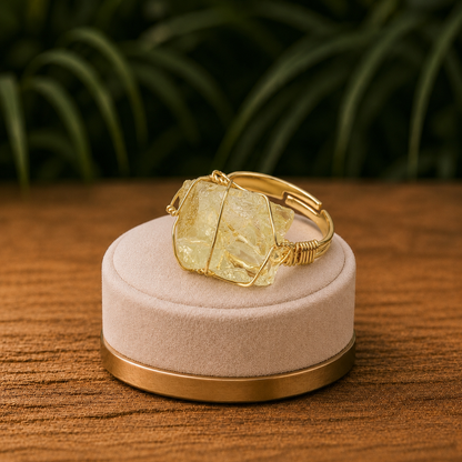 Anello con Pietra Naturale grezza